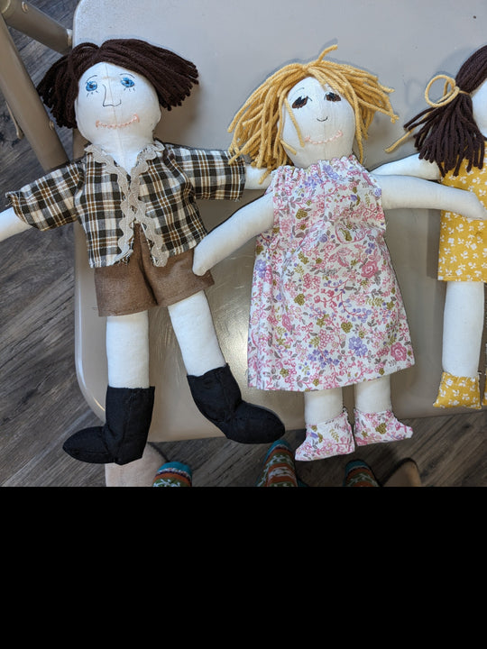 Simpli Dolls