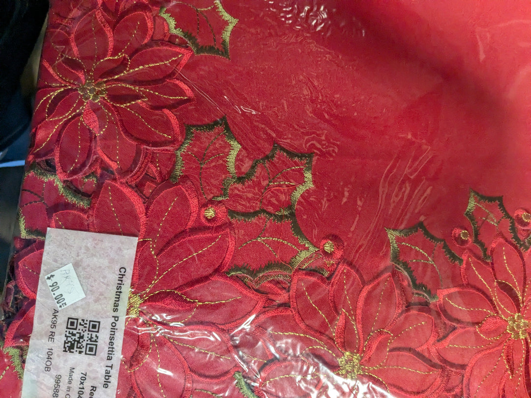 poinsettia table cloth - large