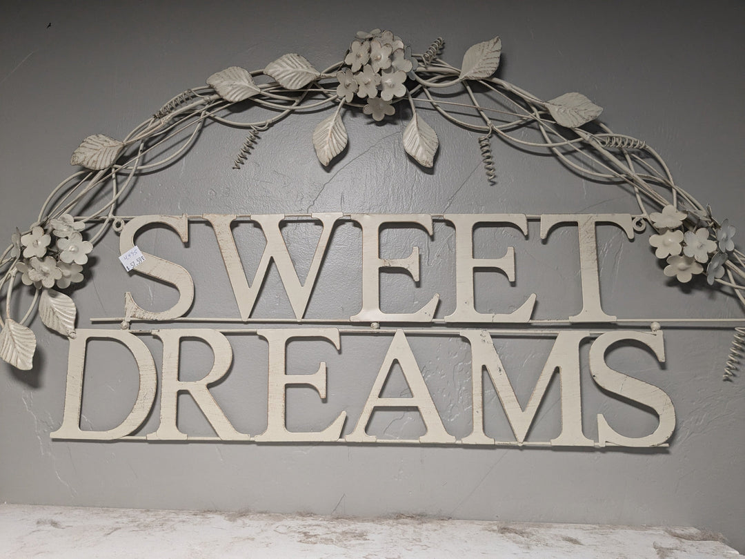sweet dreams wall art in creamy gold